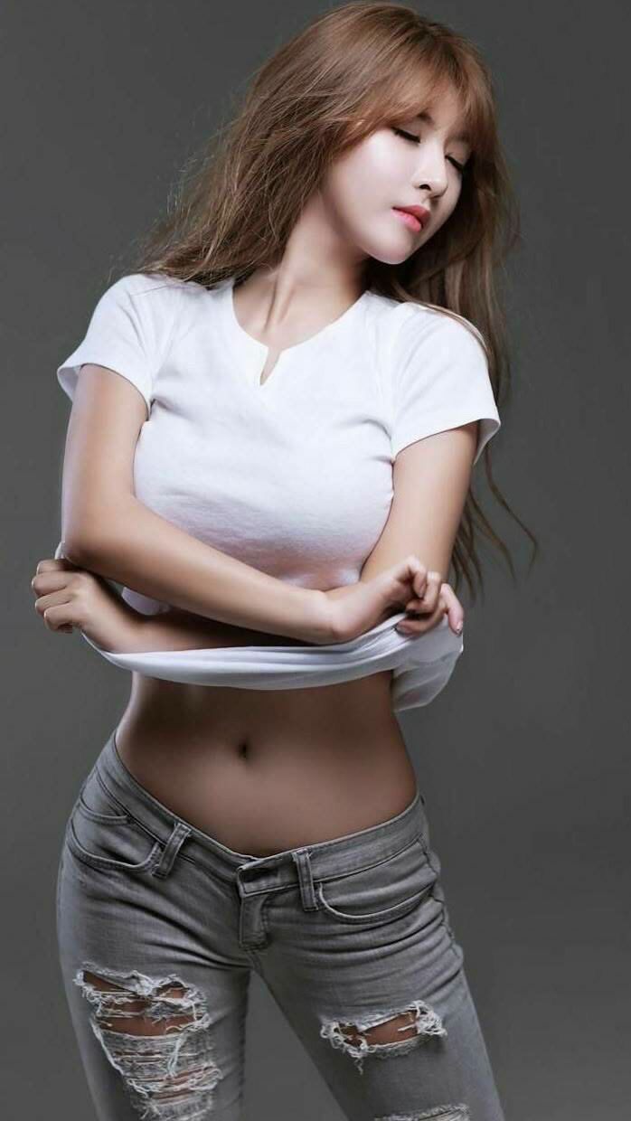 开云官网-英超精彩纷呈，表现抢眼的球员屡创新高，英超最精彩比赛