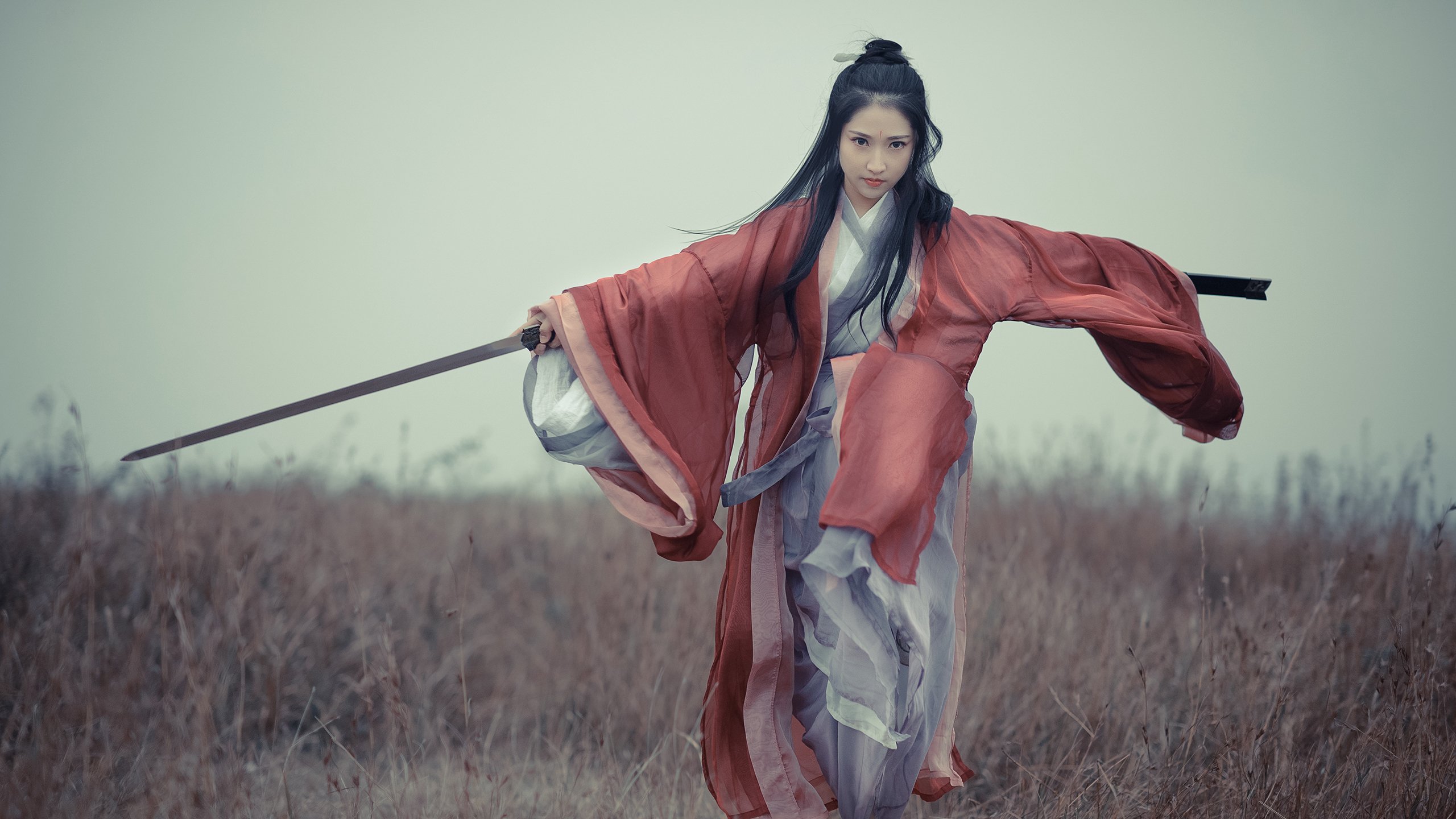 开云官网-国际大赛再次掀起热潮，球迷激情致胜喝彩庆祝，国际足球大赛