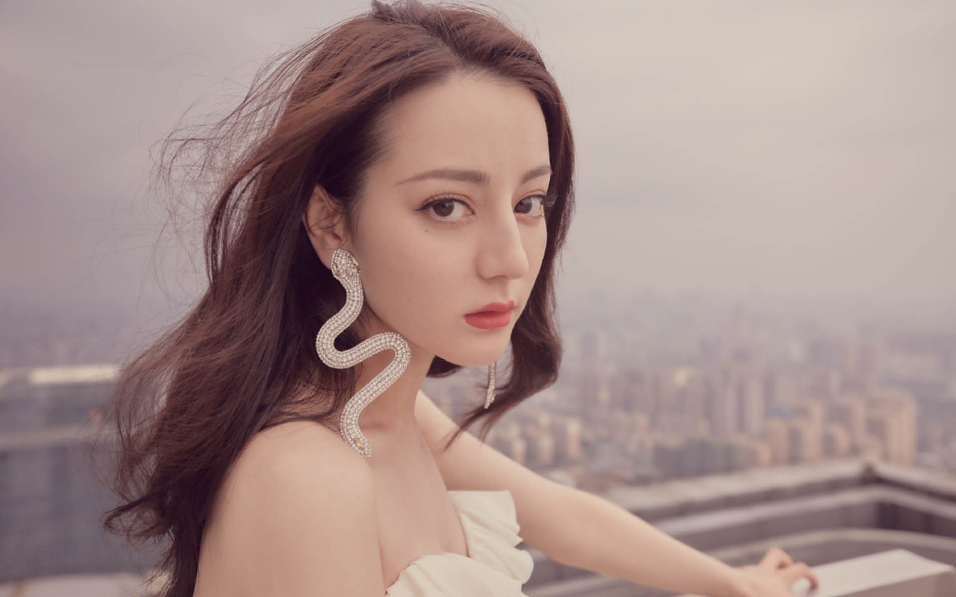 开云投注-布里斯托流浪者边路渗透犀利，海港之队再攀高峰，布里斯托流浪者足球俱乐部